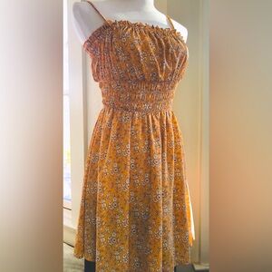Lush Floral Print Dress in Mustard and White Xs